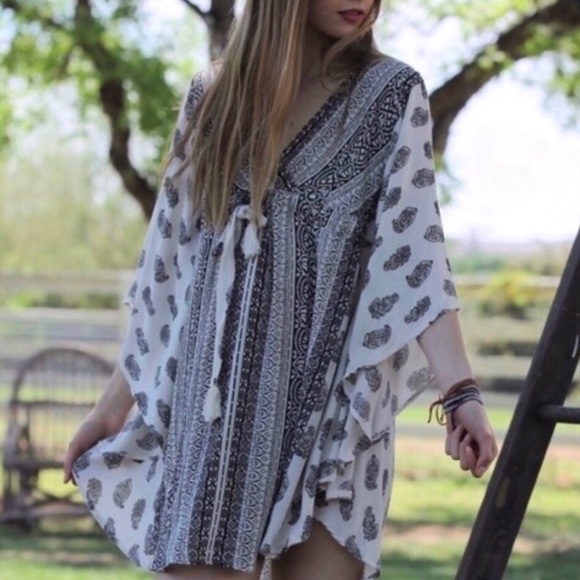 🔥Boho Style Gypsy Kaftan Wrap by Angie - Picture 2 of 8